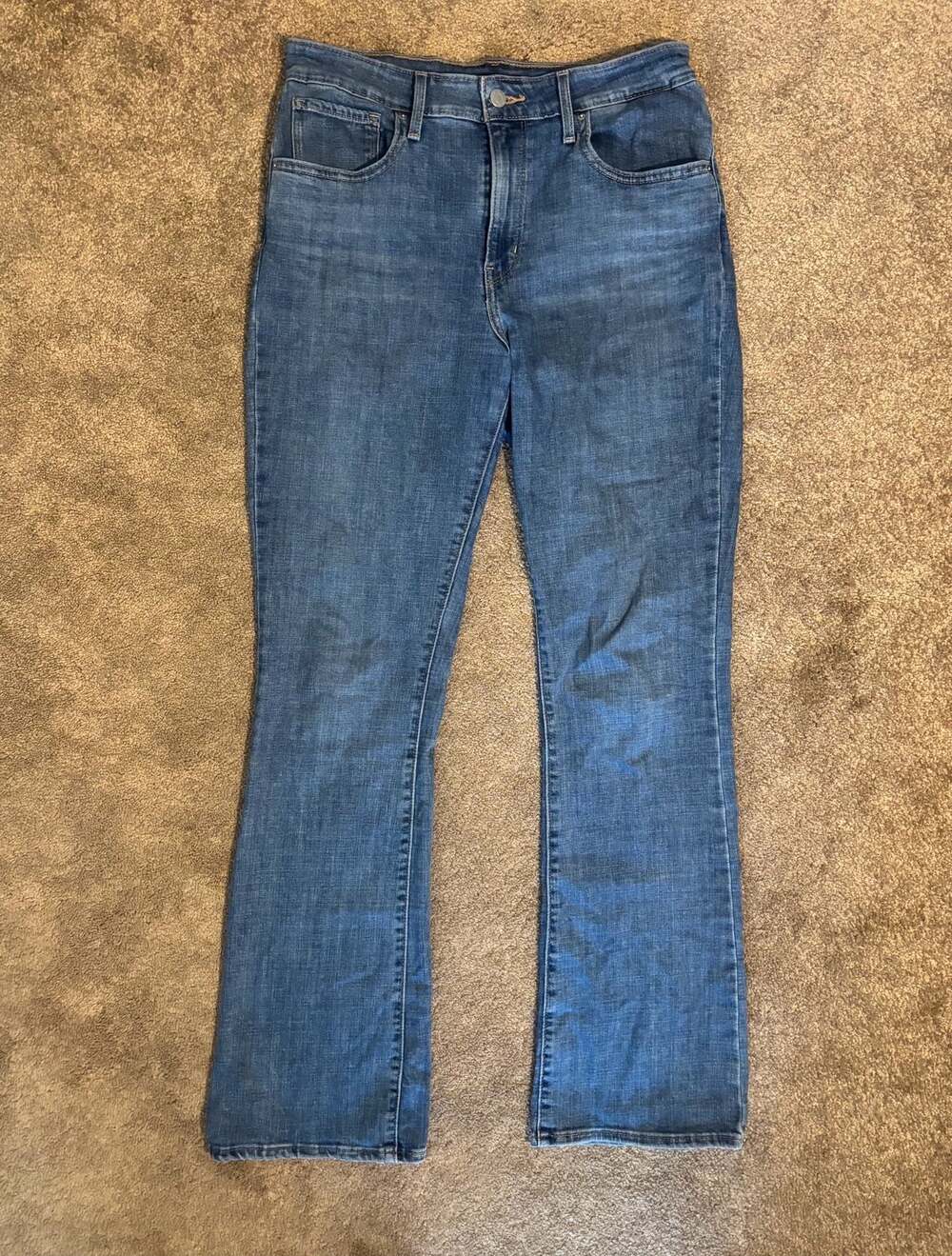 Levi’s 725 High Rise Bootcut Women’s Jeans Size 31x32 Medium Wash Blue Denim